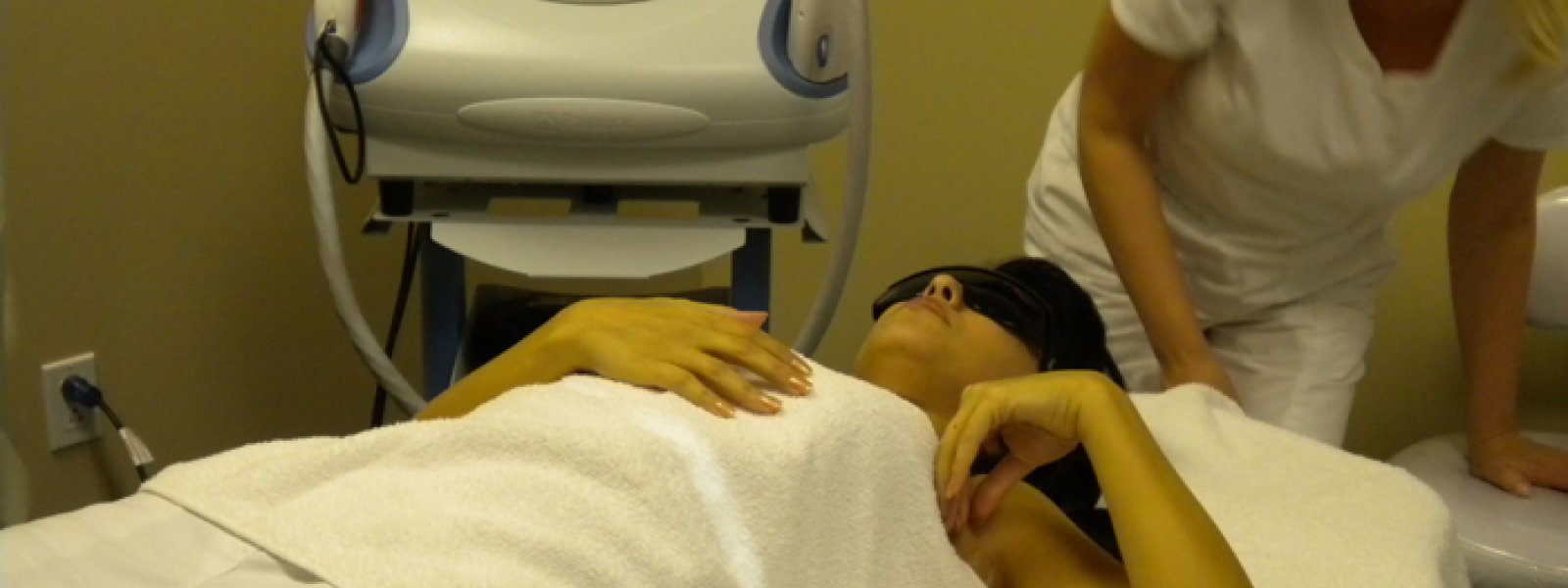 Canadian Beauty College Mississauga 👍 5/5 6 Reviews 1945 Dundas