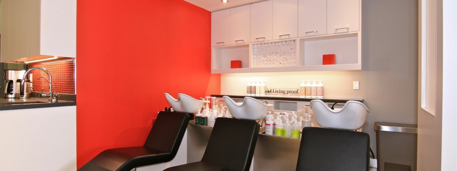 Uptown Hair Spa 2530 Sixth Line, Oakville, ON