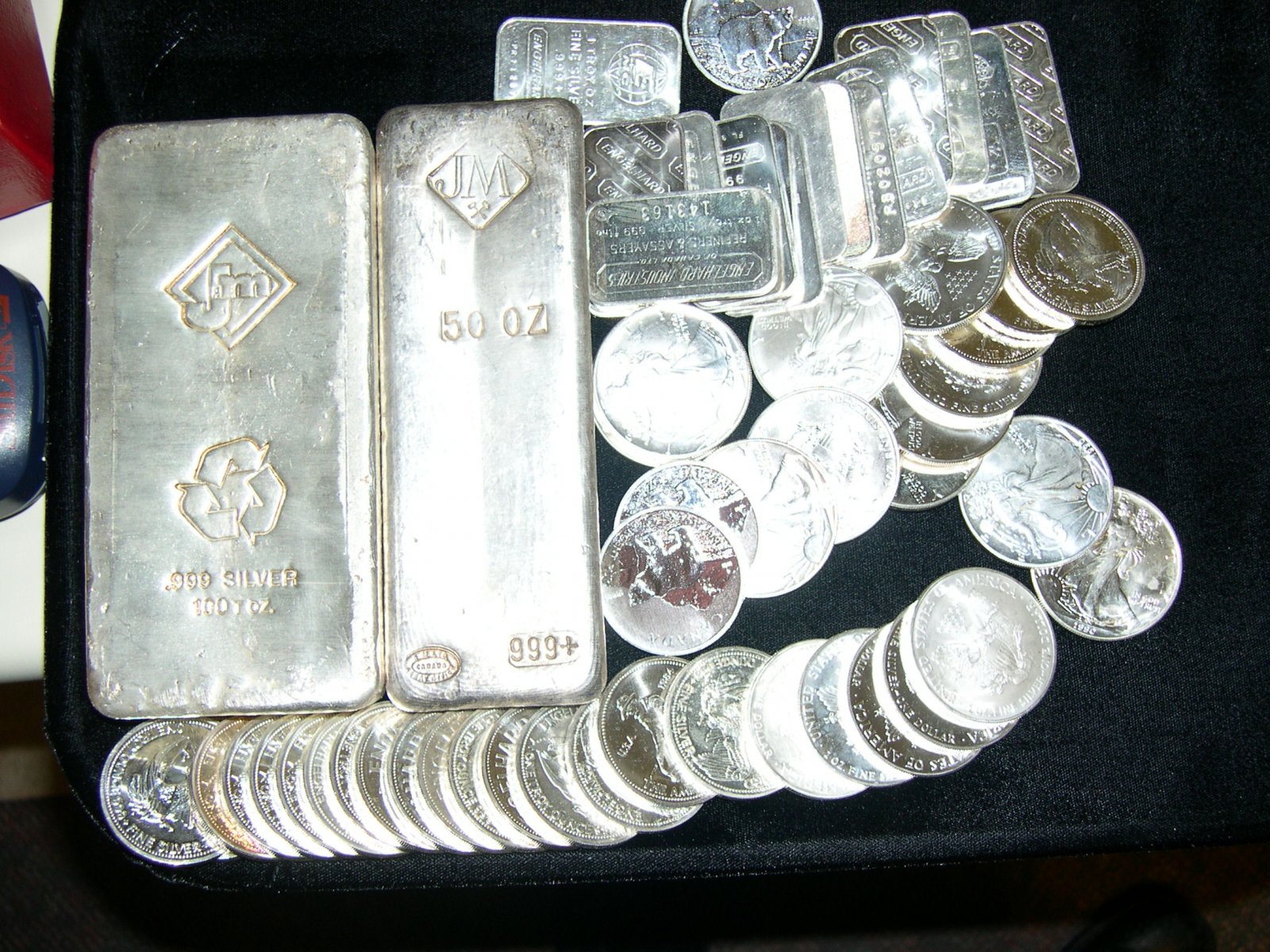 Top Quality Coins & Collectables 3115 Marentette Ave, Windsor, ON